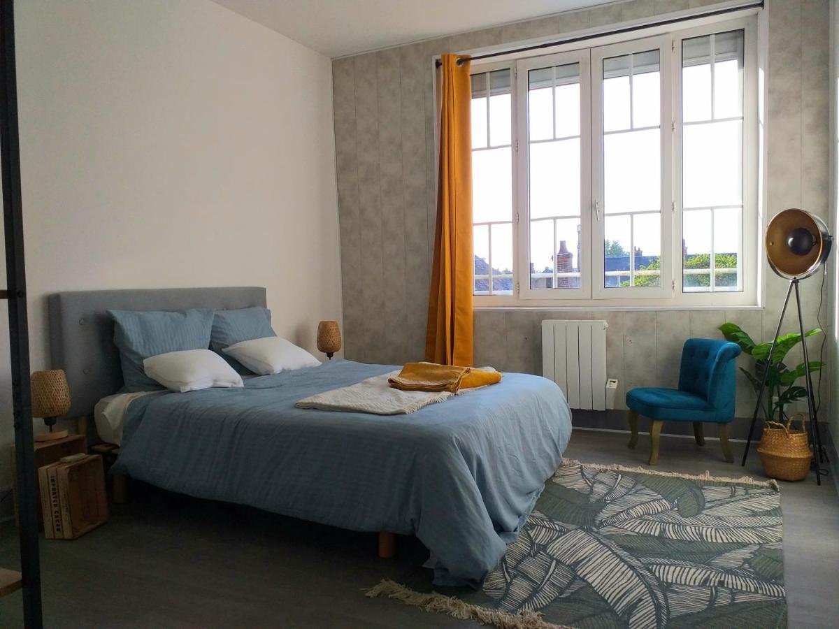 La Tour De Beurre- Appartement Lumineux Et Spacieux ブールジュ エクステリア 写真